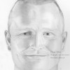 Homme de face portrait 5R Dessin du portrait d'Adrian