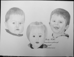 Dessin de trois enfants au crayon graphite